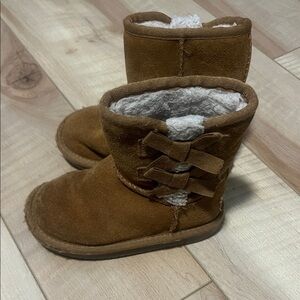 Koolaburra Tan Kids Boots with Bow Detail